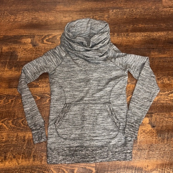 LL Bean Sweatshirt Women XS Gray Cowl Neck Pocket Cotton Polyester Pockets - Picture 1 of 4